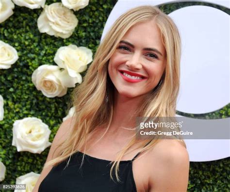 604 Emily Wickersham Photos Stock Photos & High。